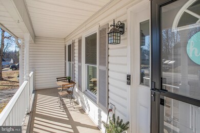 11804 Timbermill Ln, Fredericksburg, VA 22407 - photo 5