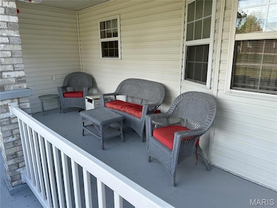 304 Crestview Dr, Steeleville, IL 62288 - photo 2