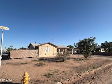 5001 S 21st Place, Phoenix, AZ 85040 - photo 2