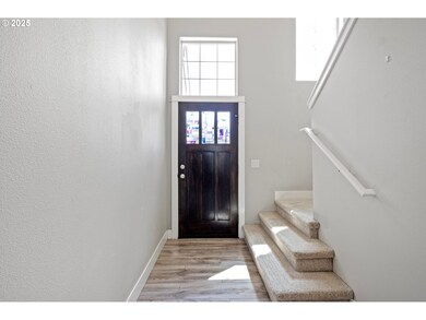 229 S 70th St, Springfield, OR 97478 - photo 4