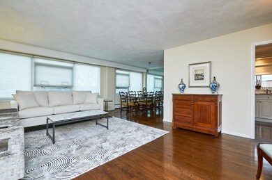 Hammond Park Condominiums unit 601, Chestnut Hill, MA 02467 - photo 2