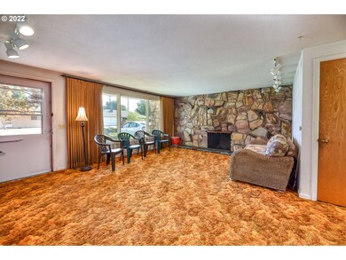 1637 Curtis Ave, Eugene, OR 97401 - photo 5