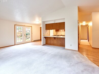 1154 N Pine St, Canby, OR 97013 - photo 2