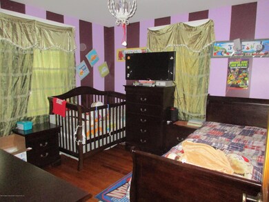 338 Cary Ave, Staten Island, NY 10310 - photo 3