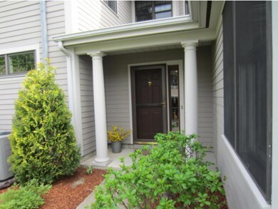 560 Golf Course Rd, South Burlington, VT 05403 - photo 3