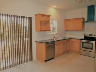 5 Applemint Lane Kitchen2