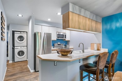 9727 18th Ave W unit B202, Everett, WA 98204 - photo 2