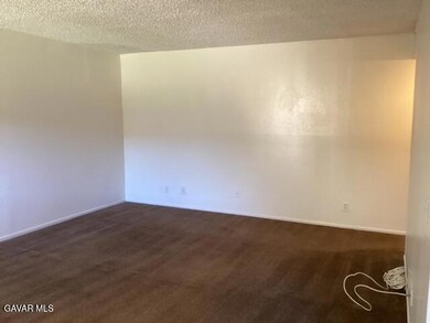 5036 W Avenue l8 unit 5, Quartz Hill, CA 93536 - photo 5