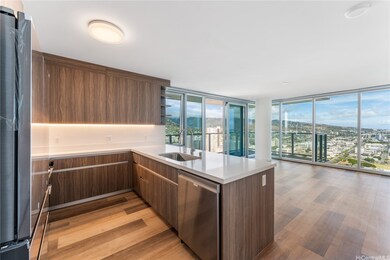 1515 Liona St unit 3819, Honolulu, HI 96814 - photo 2