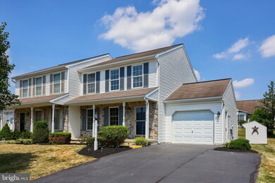 4177 Green Park Dr, Mount Joy, PA 17552 - photo 2