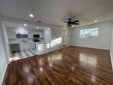 409 Knob Cir, Denison, TX 75021 - photo 6