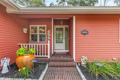 1 Robin Way, North Smithfield, RI 02896 - photo 4