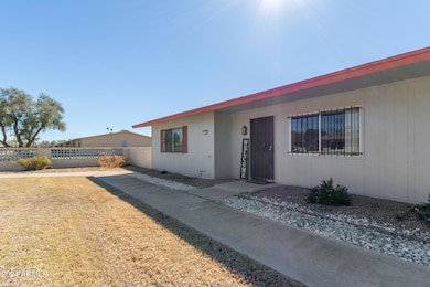 13840 N Newcastle Dr unit 211, Sun City, AZ 85351 - photo 3