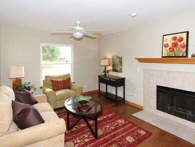 2015 Stanford Dr, Naperville, IL 60565 - photo 6