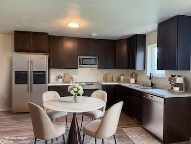 907 Broadway St, Audubon, IA 50025 - photo 4