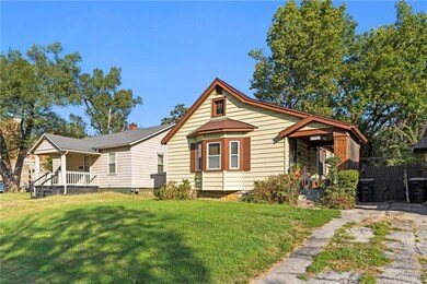 1306 E 59th Terrace, Kansas City, MO 64110 - photo 2