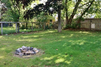 850 Fourth Ave, Berlin, NH 03570 - photo 5