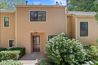 45 Ettl Ln unit 405, Greenwich, CT 06831 - photo 2