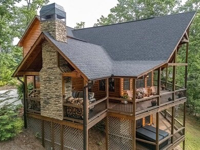 Exterior Decks 347 Aska Forest Trail
