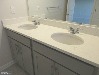 2218 Ruby Turn, Mitchellville, MD 20721 - photo 3