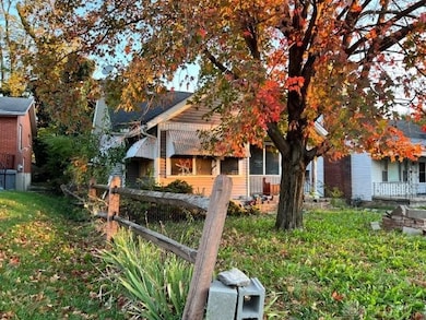 131 W Siebenthaler Ave, Dayton, OH 45405 - photo 3