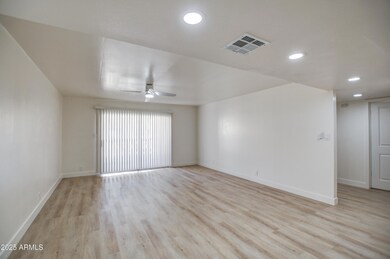 Dining Living 2