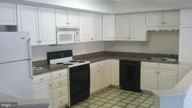 1022 Matthew Ct, Hagerstown, MD 21742 - photo 6