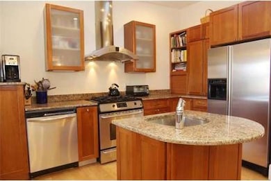 16 Upton St unit 4, Boston, MA 02118 - photo 4
