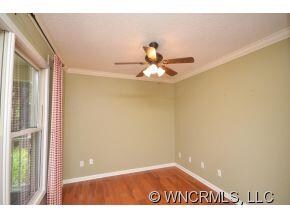 93 Forest Lake Dr, Asheville, NC 28803 - photo 5