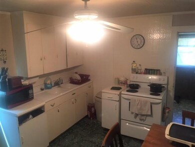 207 Ray St, Shelbyville, TN 37160 - photo 2