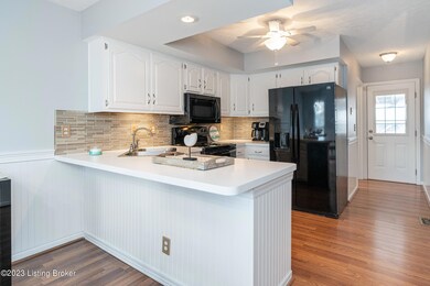 8108 Rome Beauty Way, Louisville, KY 40228 - photo 7