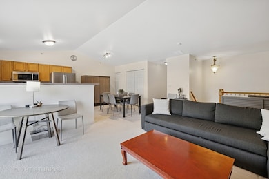 1007 Enfield Dr unit 11C4, Northbrook, IL 60062 - photo 4