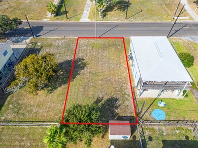 1308 S Church St, Rockport, TX 78382 - photo 3