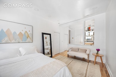 13 Downing St unit 9, New York, NY 10014 - photo 3