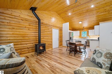 2558 E Sugar Maple Dr, Cedar, MI 49621 - photo 4