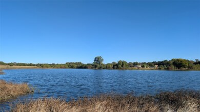 317 Lakeside Landing, Lorena, TX 76655 - photo 4