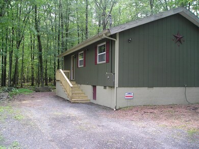 1207 Woodland Dr, East Stroudsburg, PA 18301 - photo 2