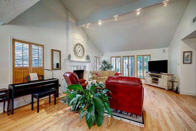 8926 Melissa Lea Ln, Houston, TX 77040 - photo 6