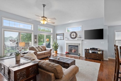 02-Living Room