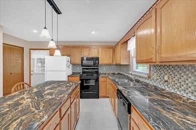 506 Alpine Cir, Talbott, TN 37877 - photo 7