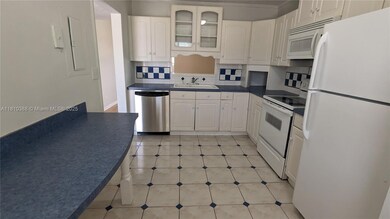 Large kitchen with breakfast bar area