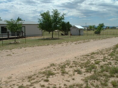 26200 N Catalina St, Paulden, AZ 86334 - photo 5