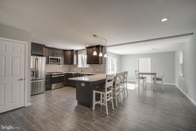 647 Pacific Ave, Atco, NJ 08004 - photo 4