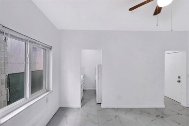 215 30th St unit 6, Miami Beach, FL 33140 - photo 2