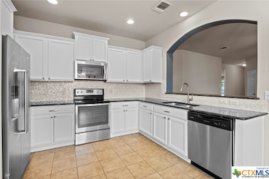 706 Leah Dr, Troy, TX 76579 - photo 7