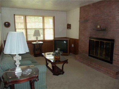 Family Room. LARGE FAMILY ROOM WITH BAY WINDOW