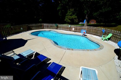 6982 Prout Rd, Friendship, MD 20758 - photo 4