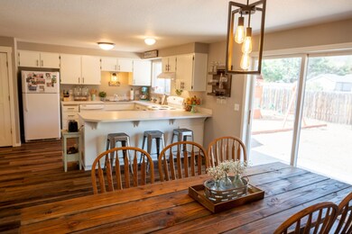 11-web-or-mls-JacksonREP_Cheyenne_3550-H