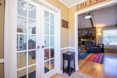 716 W 3rd St, Eddy, TX 76524 - photo 6