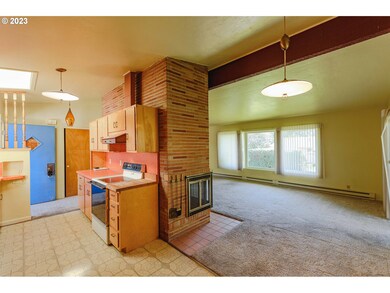 Kitchen/Living Room